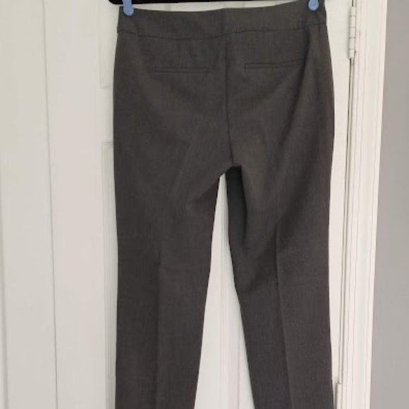 Ann Taylor Factory Grey Pant, Size 4 - Picture 2 of 4